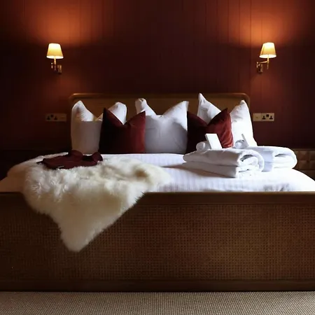 Riverside 2 Bed With Paddle Boards & Bikes Apartment Bristol