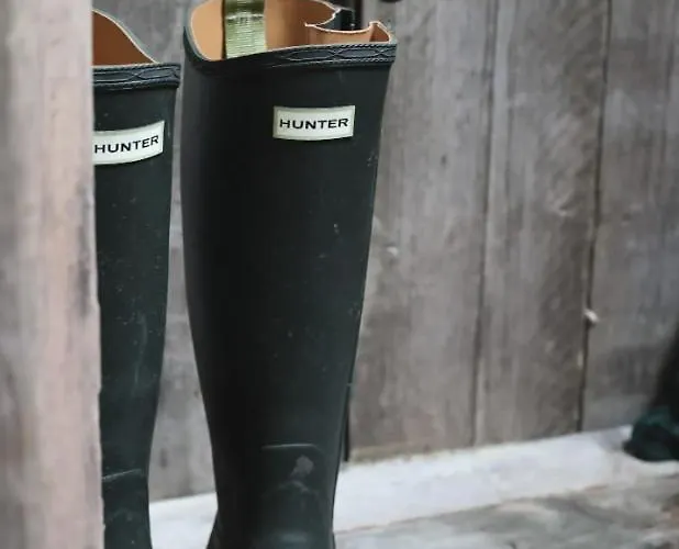 Riverside 2 Bed With Paddle Boards & Bikes דירה