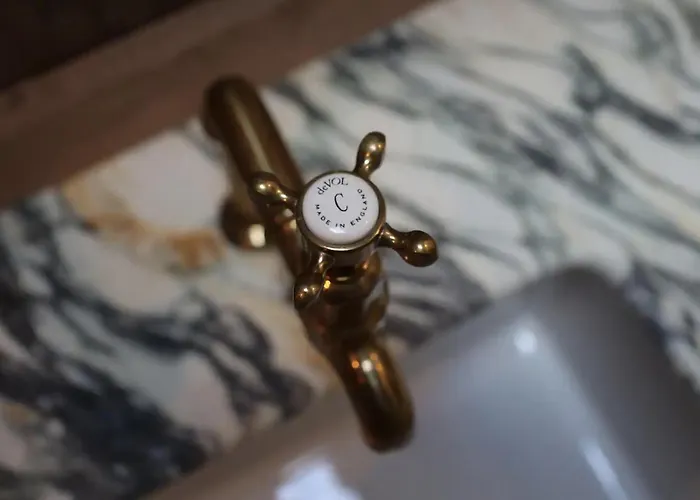 Riverside 2 Bed With Paddle Boards & Bikes דירה בריסטול